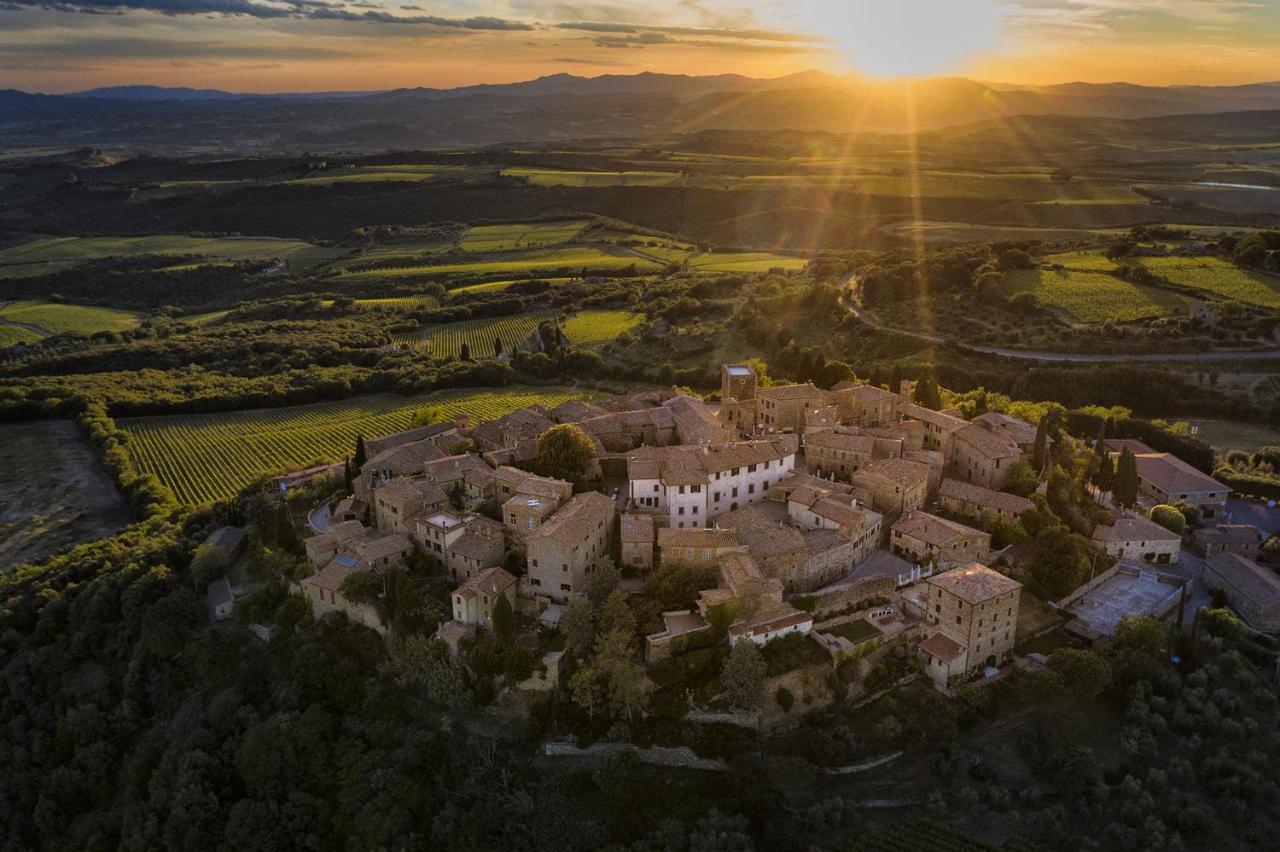 مونتالشينو La Togata Hotellerie De Charme Relais Il Terrazzo المظهر الخارجي الصورة